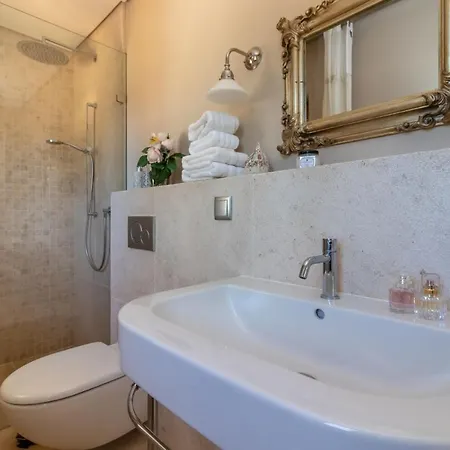Quinta Dos Caneiros Luxury Ocean Views Walk To Beach *