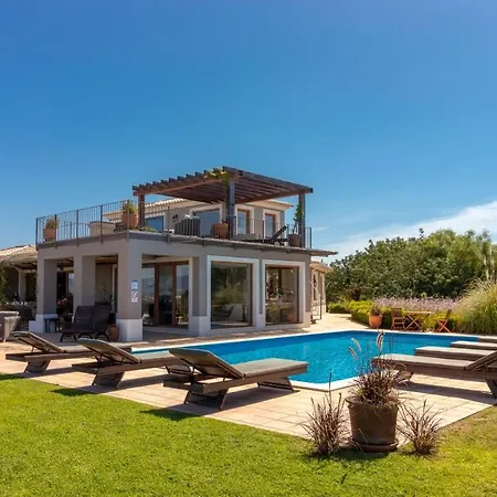 Quinta Dos Caneiros Luxury Ocean Views Walk To Beach Villa