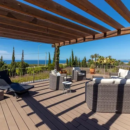 Quinta Dos Caneiros Luxury Ocean Views Walk To Beach Villa